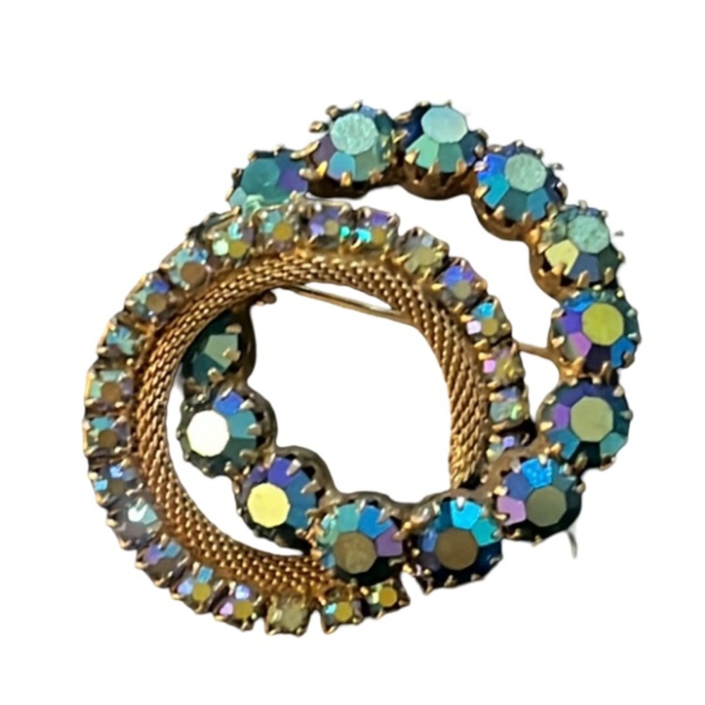Vintage Gold Plated Aurora Borealis Crystal Rhinestone Circle Brooch